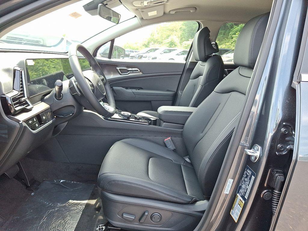 new 2025 Kia Sportage Hybrid car, priced at $32,766