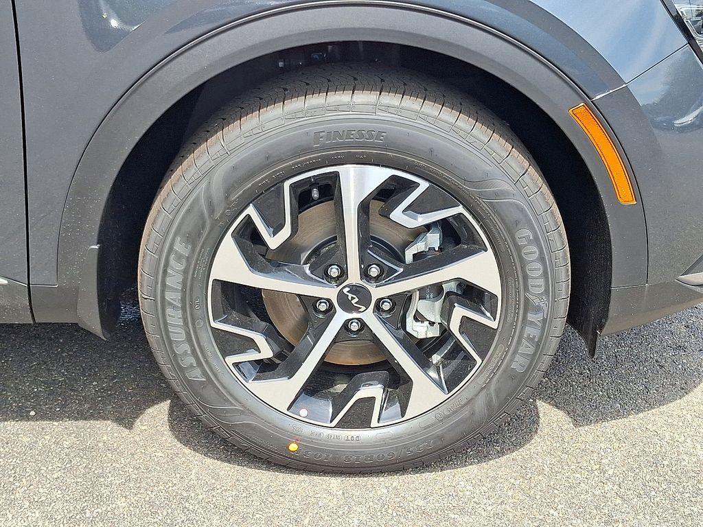 new 2025 Kia Sportage Hybrid car, priced at $32,766