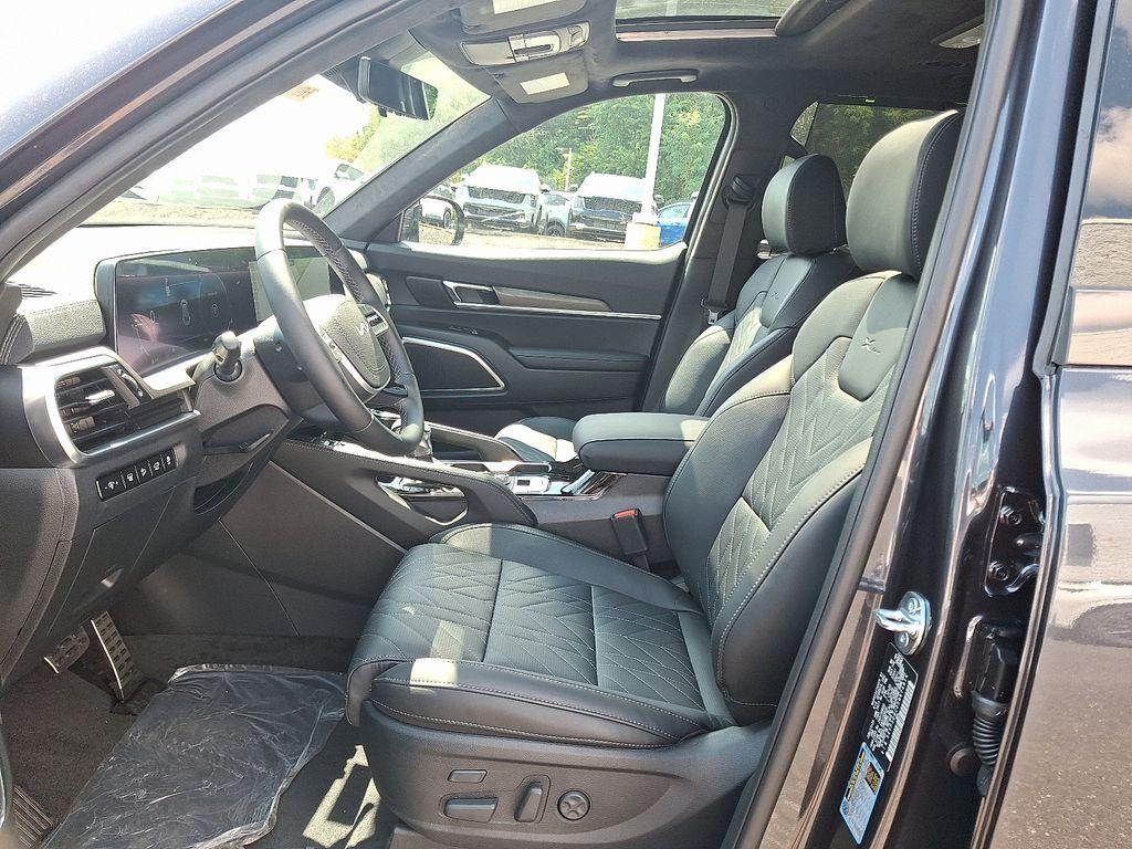 new 2025 Kia Telluride car, priced at $51,240