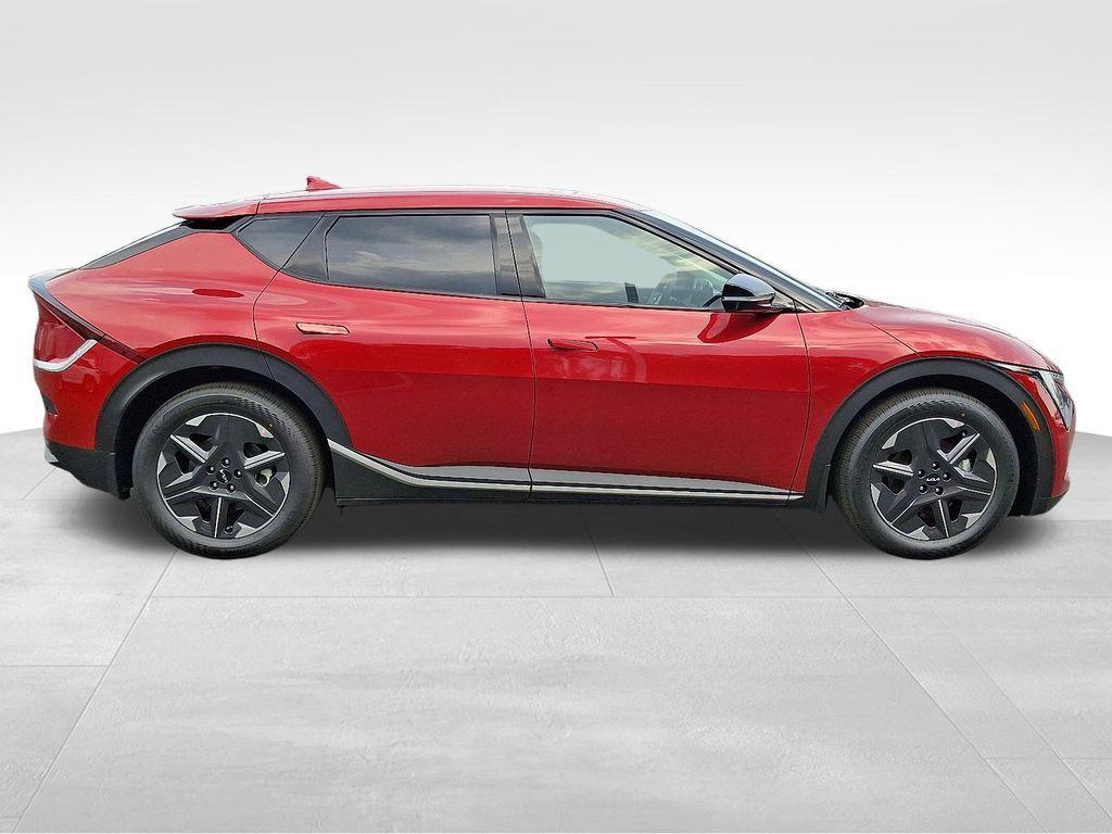 new 2025 Kia EV6 car, priced at $40,006