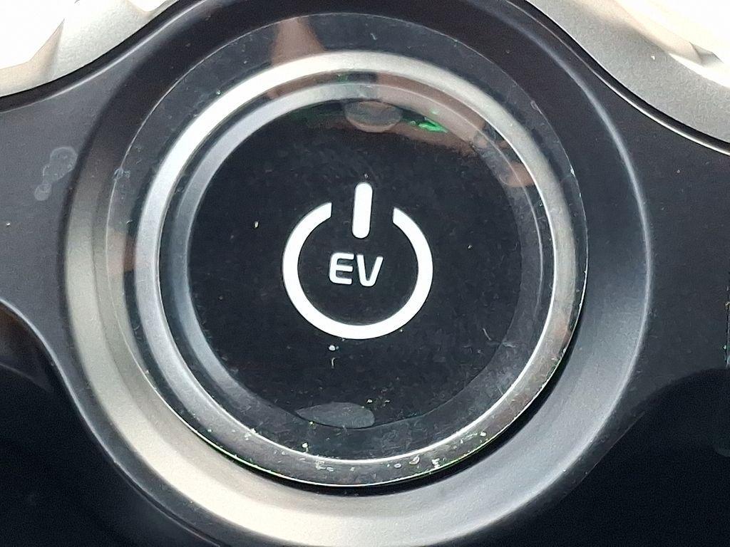new 2025 Kia EV6 car, priced at $40,006