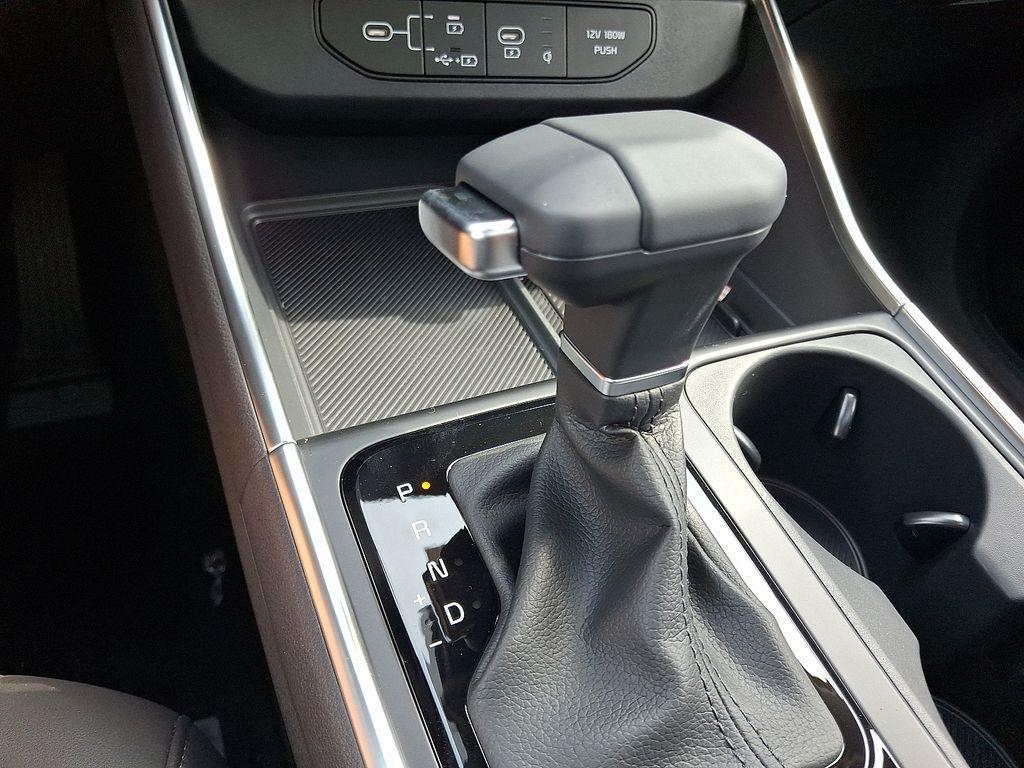 new 2026 Kia Carnival car, priced at $47,226