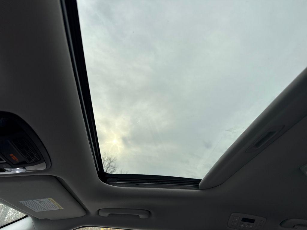 new 2026 Kia Carnival car, priced at $50,914