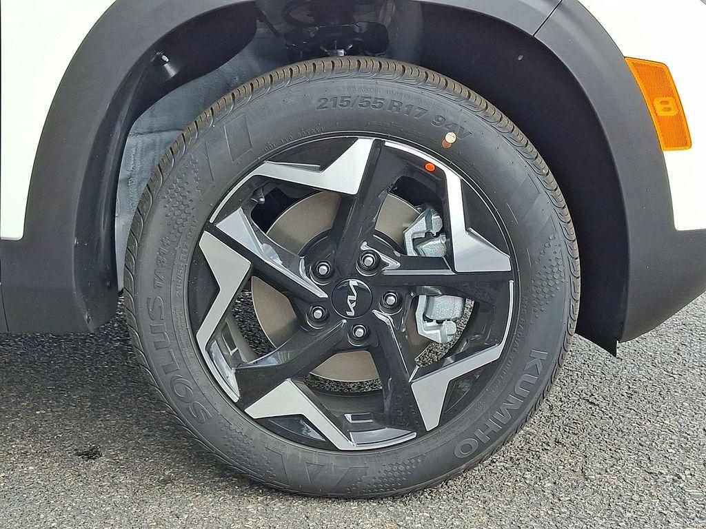 new 2026 Kia Seltos car, priced at $28,046