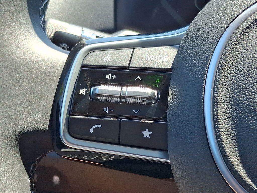 new 2025 Kia Sorento car, priced at $42,506