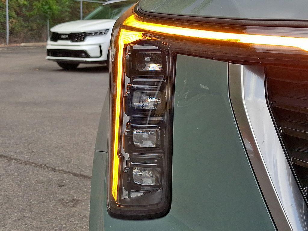 new 2025 Kia Sorento Hybrid car, priced at $46,072