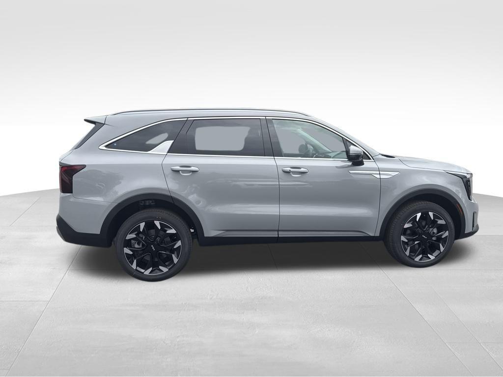new 2026 Kia Sorento car, priced at $40,278