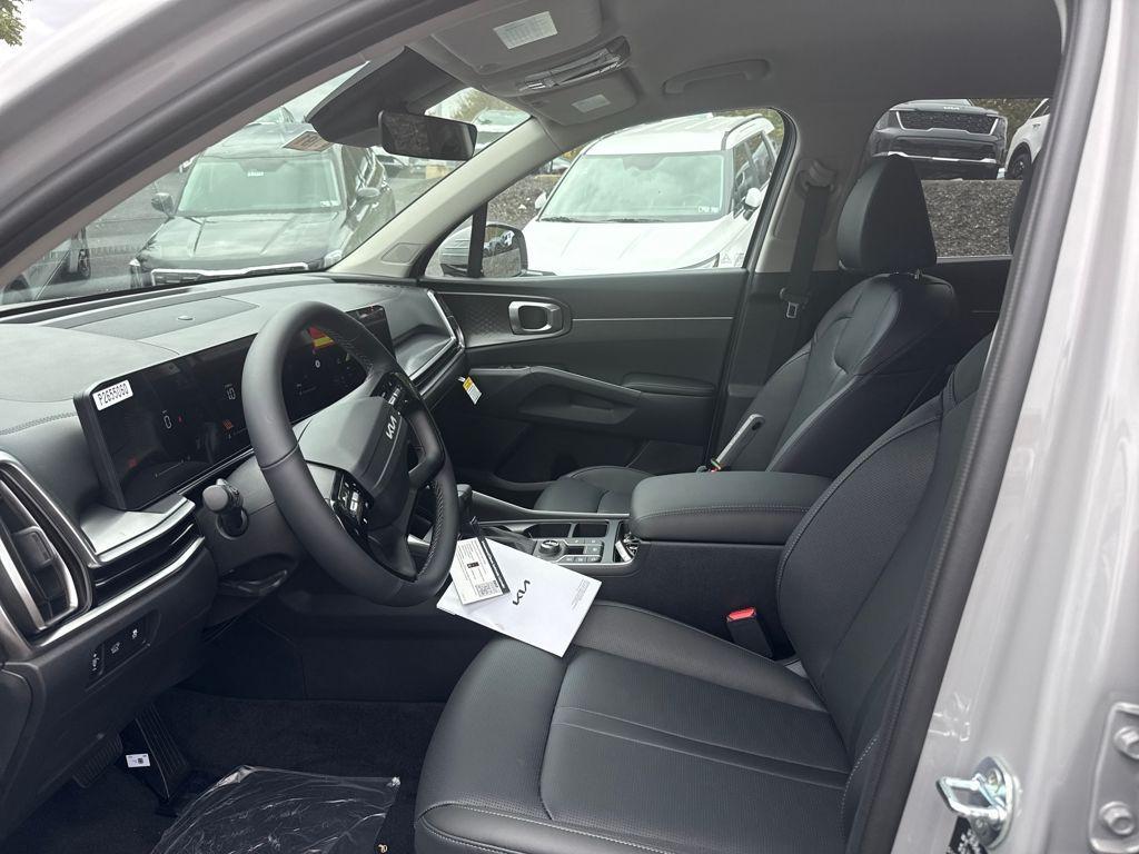 new 2026 Kia Sorento car, priced at $40,278