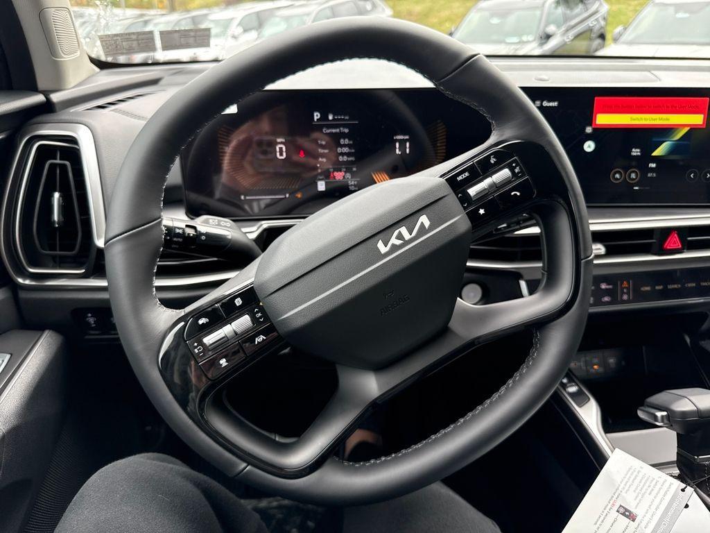 new 2026 Kia Sorento car, priced at $40,278