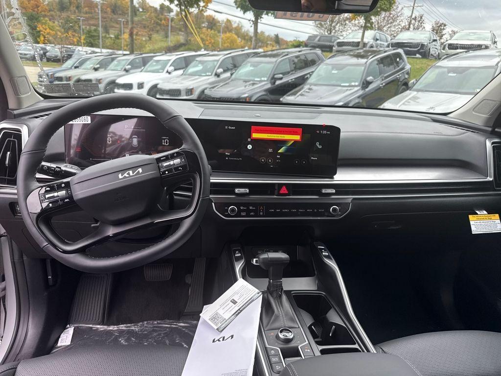 new 2026 Kia Sorento car, priced at $40,278