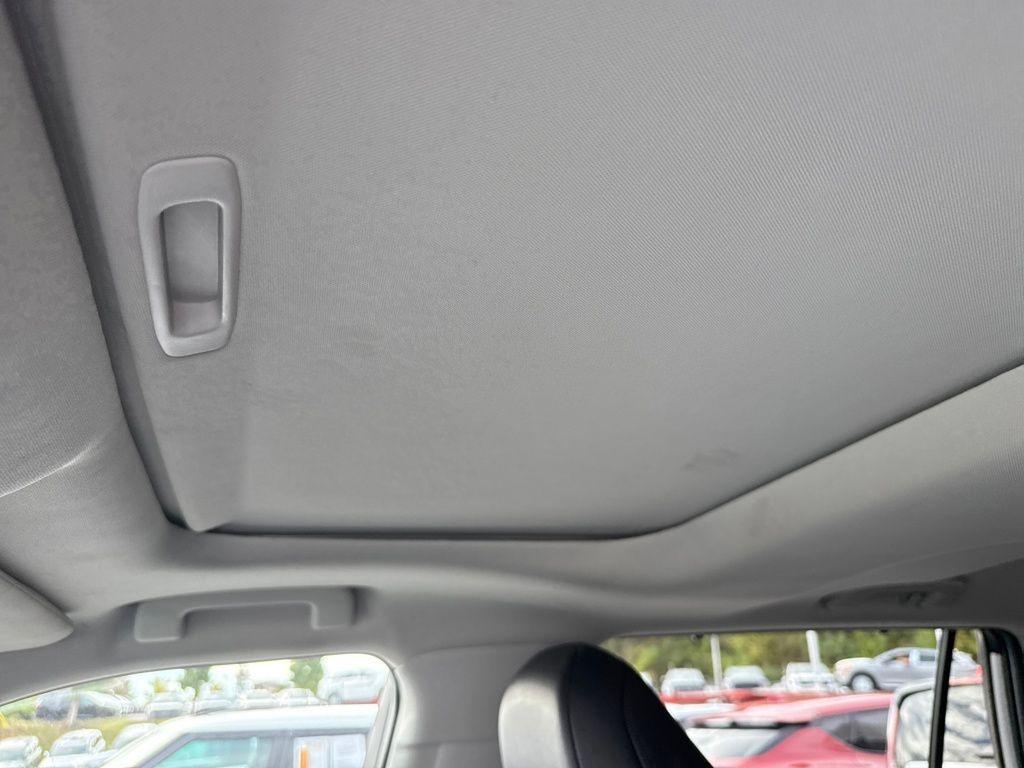 used 2022 Toyota Highlander car, priced at $35,000