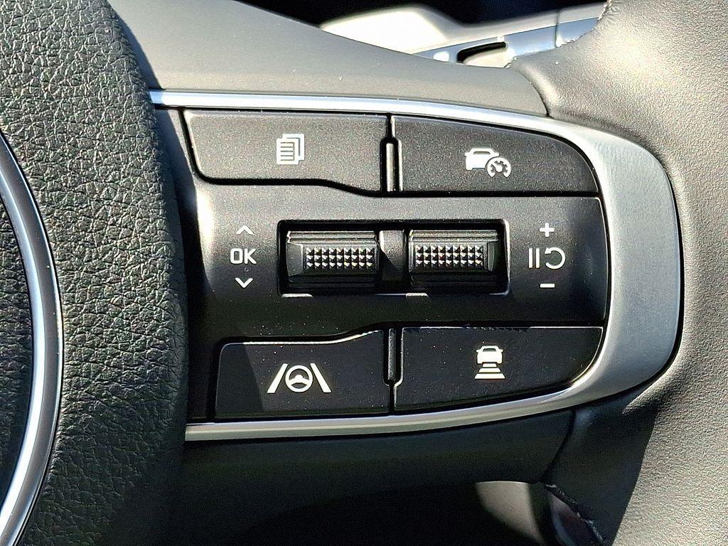 new 2026 Kia K5 car, priced at $30,842