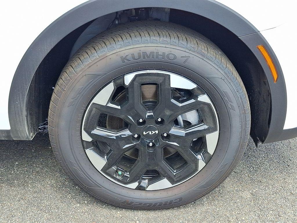 new 2025 Kia Sorento car, priced at $36,773