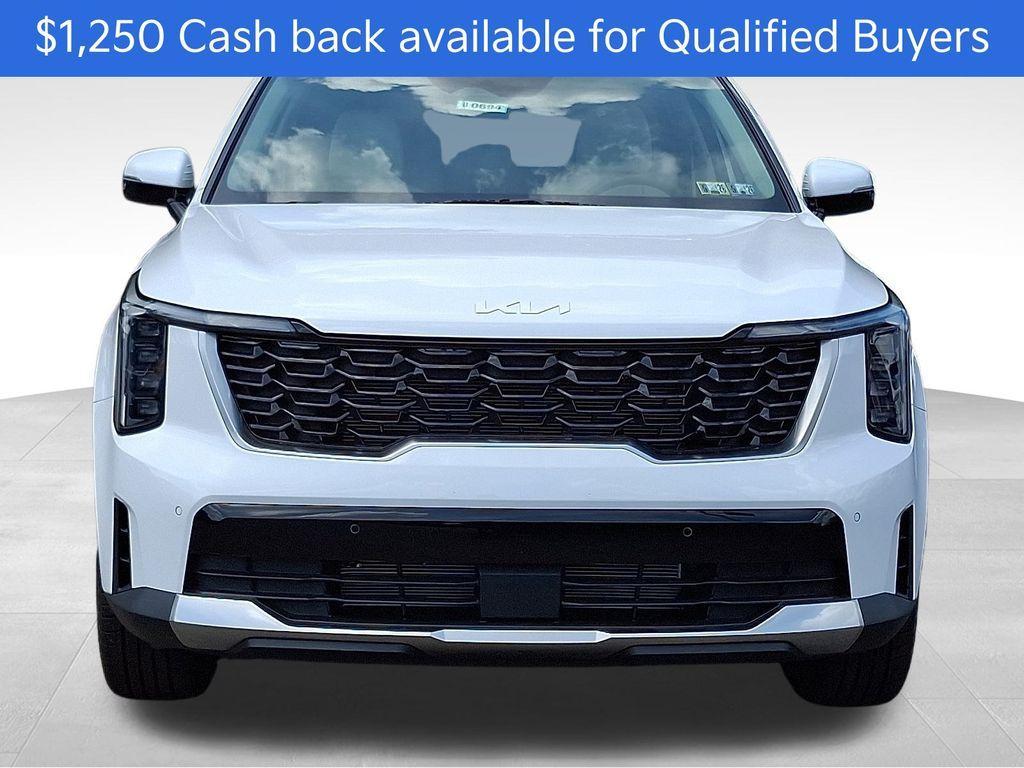 new 2025 Kia Sorento car, priced at $36,773