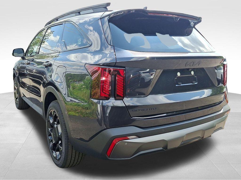 new 2025 Kia Sorento car, priced at $45,132
