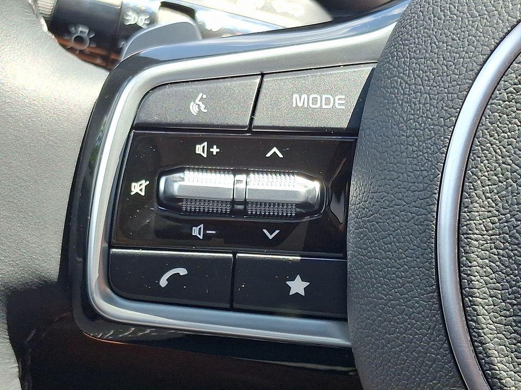 new 2025 Kia Sorento car, priced at $45,132