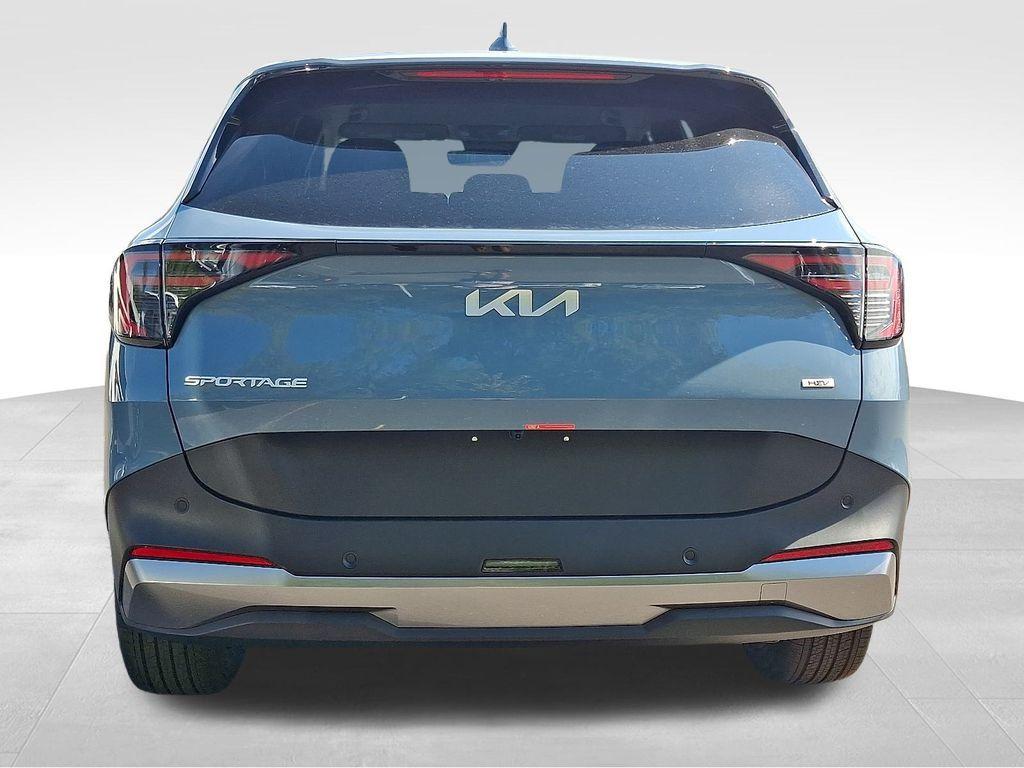 new 2026 Kia Sportage Hybrid car, priced at $33,065