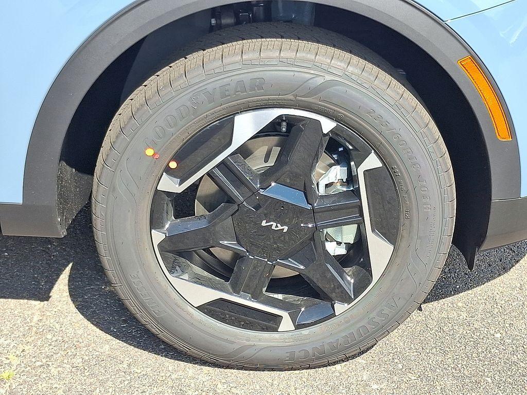 new 2026 Kia Sportage Hybrid car, priced at $33,065