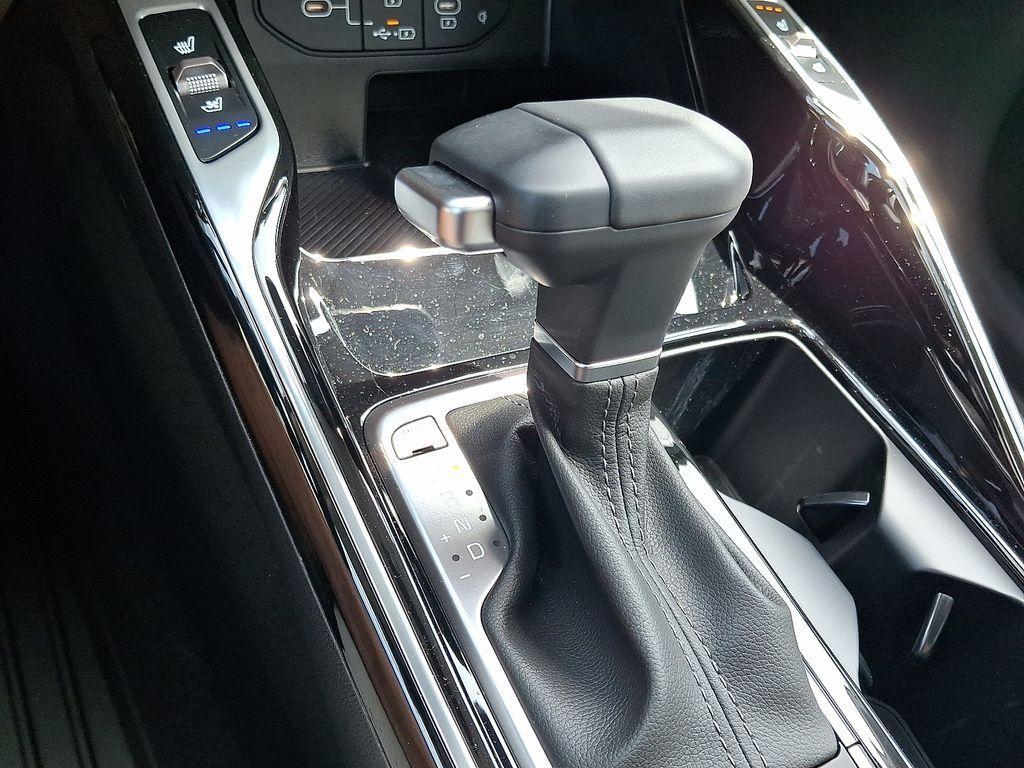 new 2025 Kia Sorento car, priced at $42,966