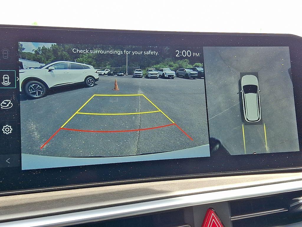 new 2025 Kia Sorento car, priced at $42,966