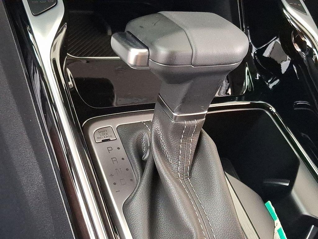 new 2025 Kia Sorento car, priced at $42,966