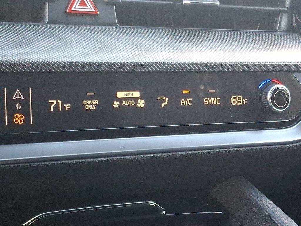 new 2025 Kia Sportage Hybrid car, priced at $37,870