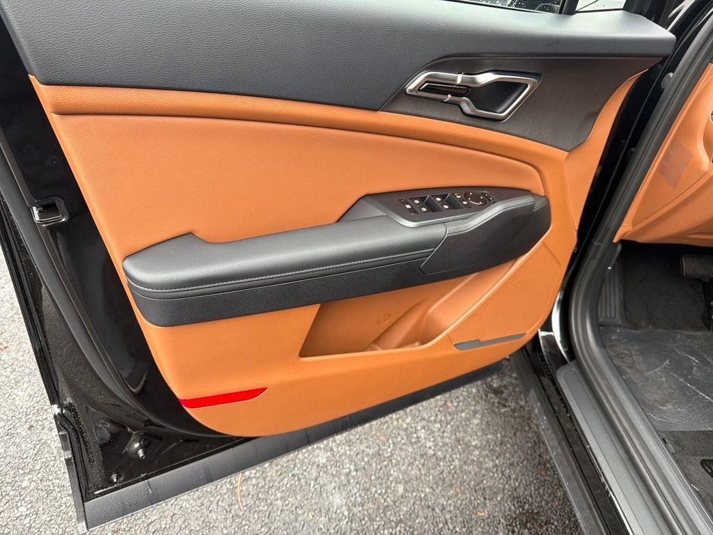 new 2026 Kia Sportage Hybrid car, priced at $36,274