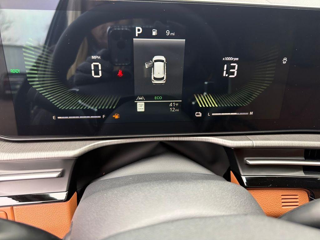 new 2026 Kia Sportage Hybrid car, priced at $36,274