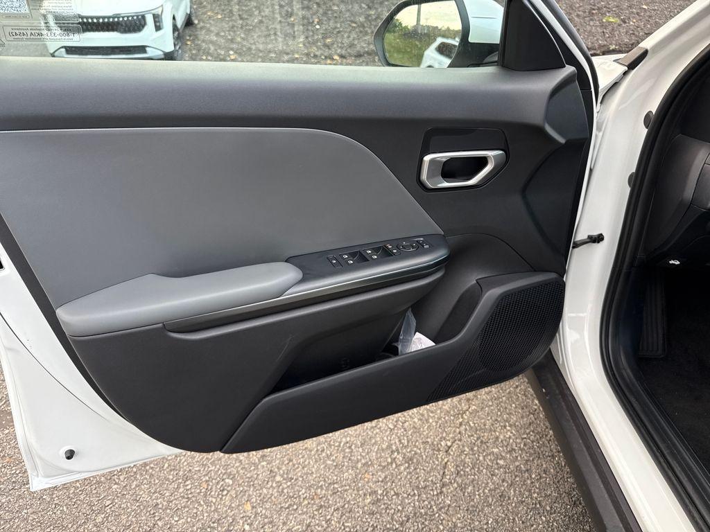 new 2025 Kia K4 car, priced at $23,675