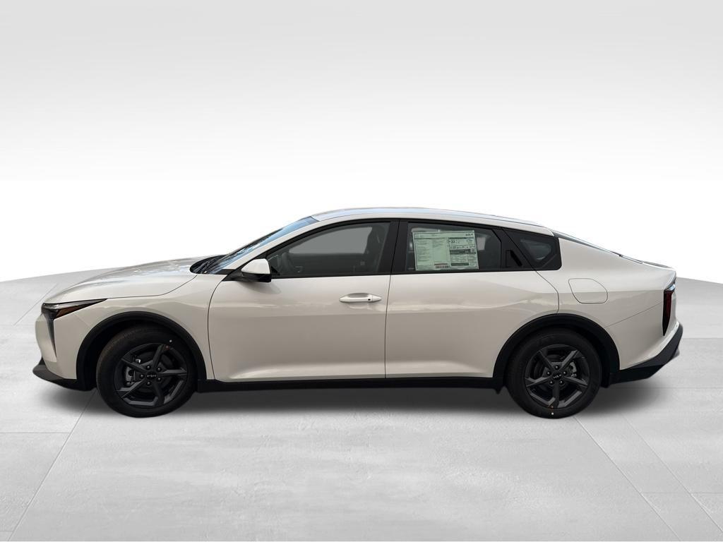 new 2025 Kia K4 car, priced at $23,675