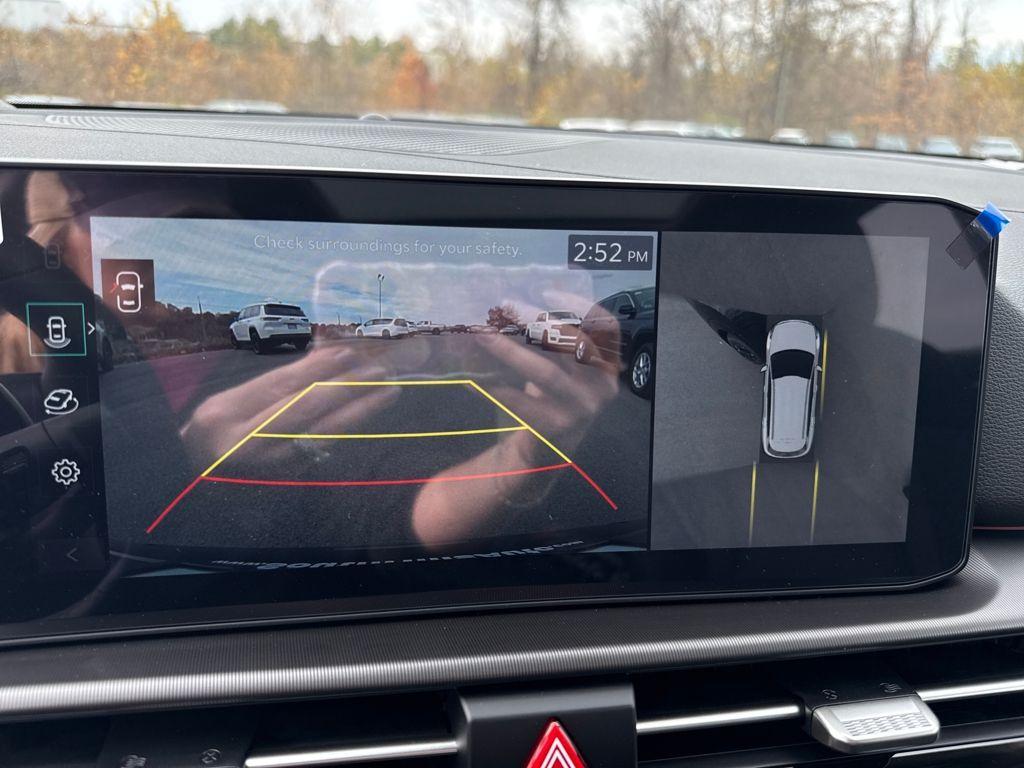 new 2026 Kia Sportage Hybrid car, priced at $39,823