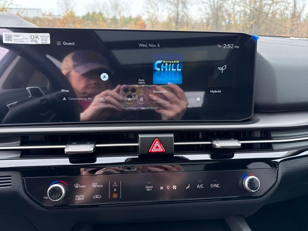 new 2026 Kia Sportage Hybrid car, priced at $39,823