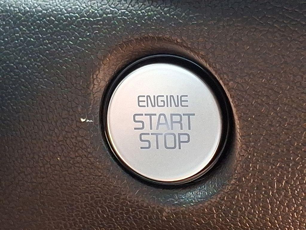 new 2025 Kia Sorento car, priced at $37,710