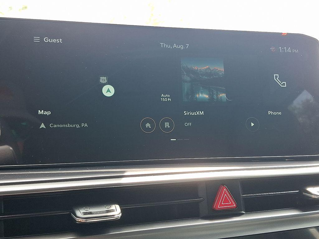 new 2025 Kia Sorento car, priced at $37,710