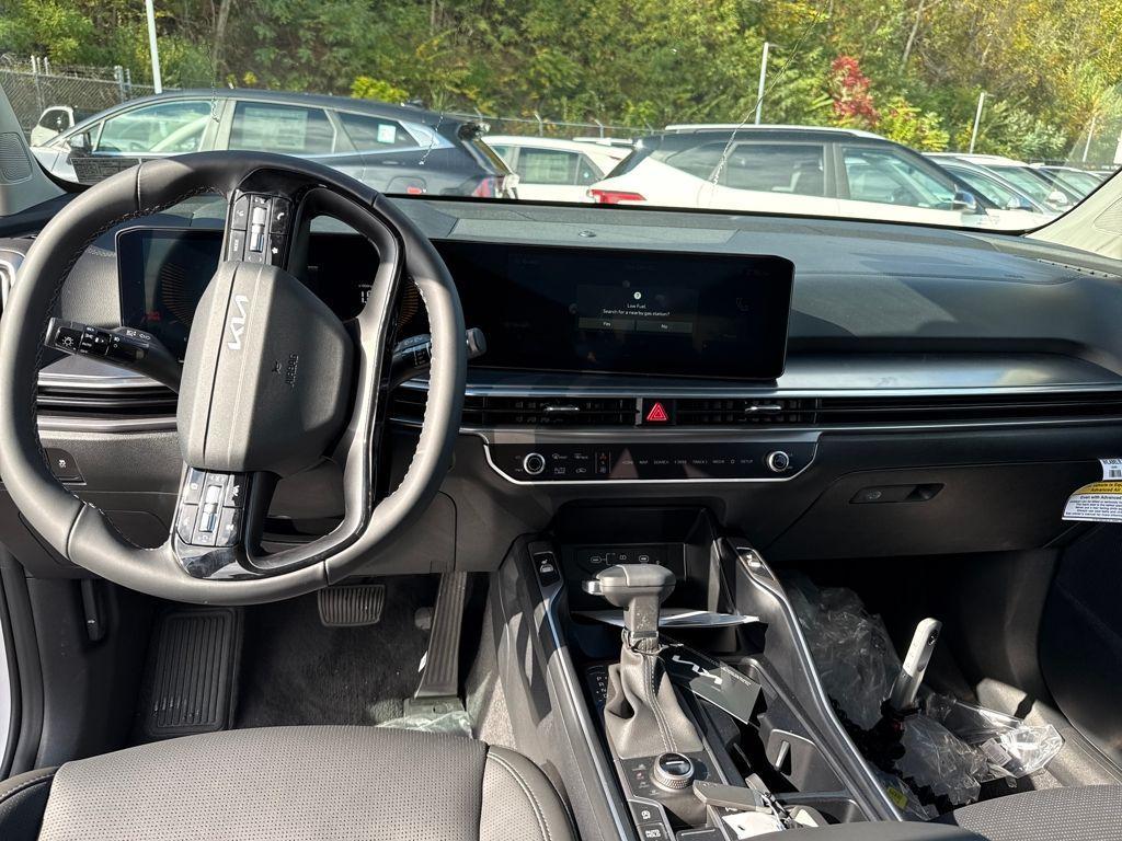 new 2026 Kia Sorento car, priced at $40,590