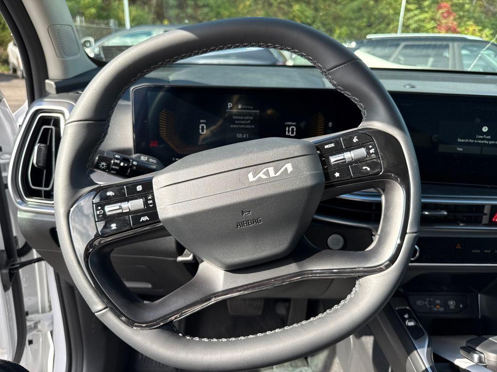 new 2026 Kia Sorento car, priced at $40,590