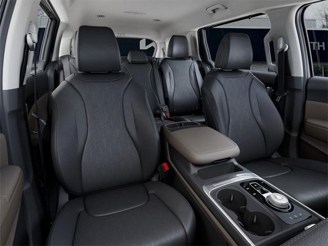 new 2025 Kia Carnival car, priced at $44,305