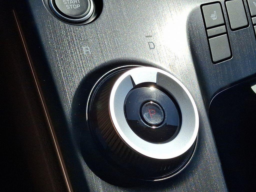 new 2026 Kia Sportage Hybrid car, priced at $33,576