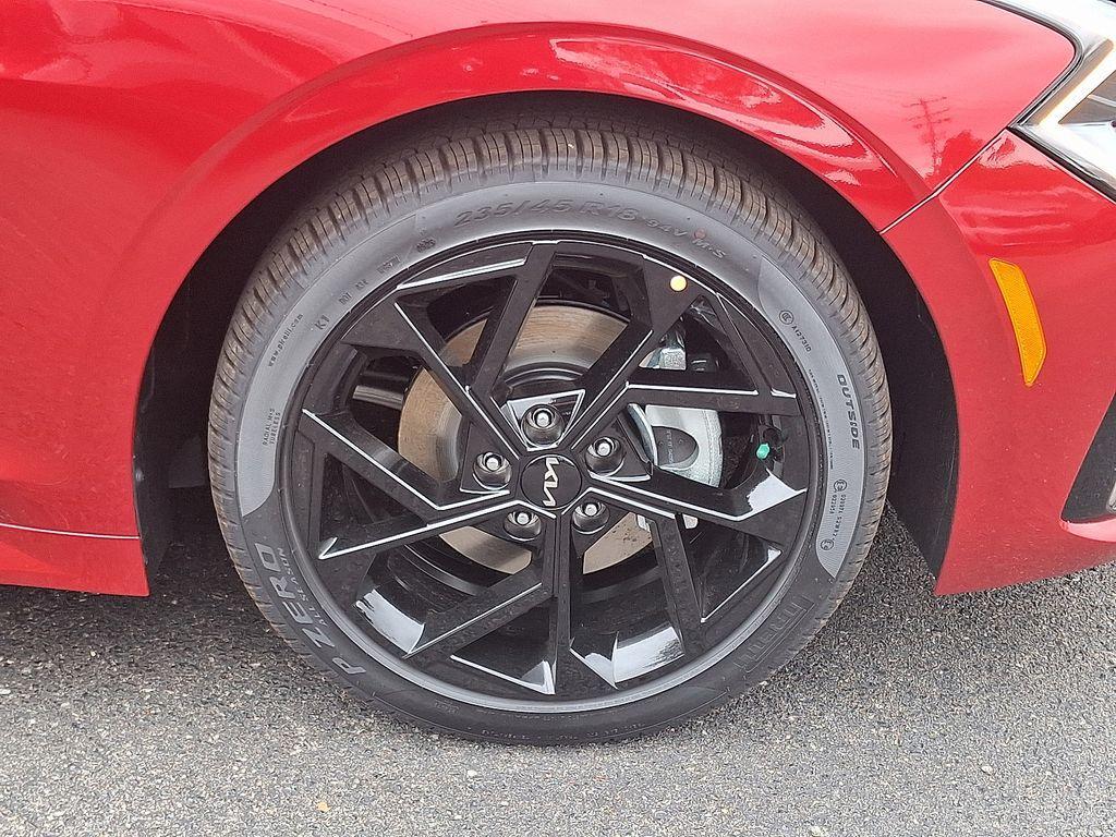 new 2026 Kia K5 car, priced at $32,370