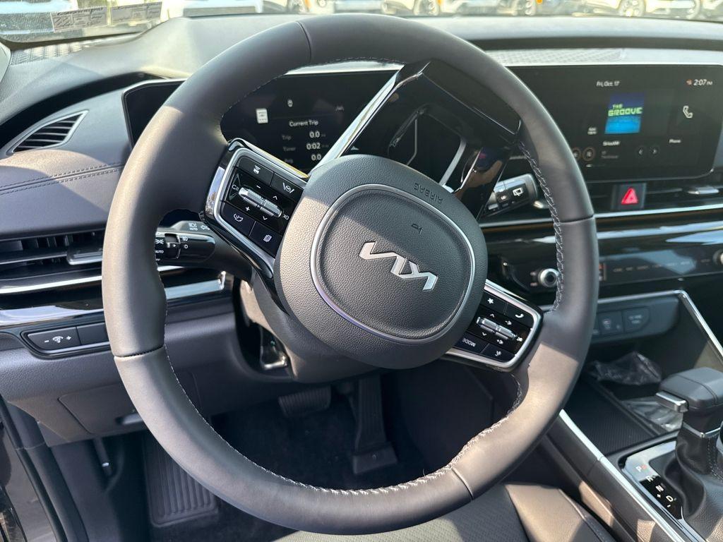 new 2026 Kia Carnival car, priced at $50,430