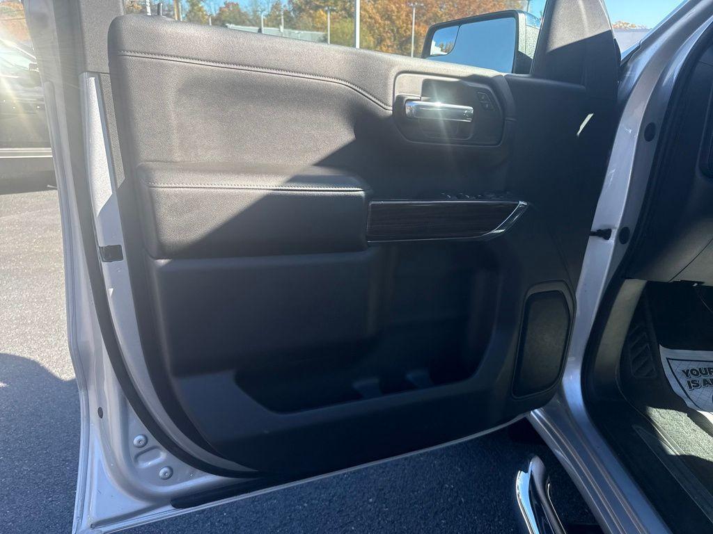 used 2020 Chevrolet Silverado 1500 car, priced at $28,000