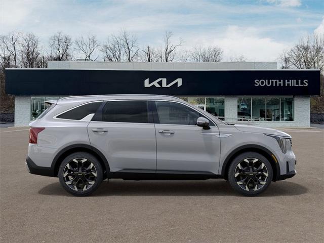 new 2025 Kia Sorento car, priced at $41,042