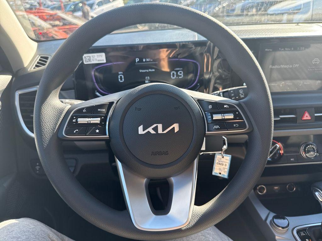 new 2026 Kia Seltos car, priced at $25,611