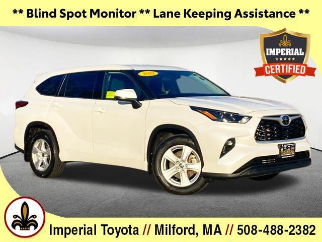 used 2022 Toyota Highlander car, priced at $32,977