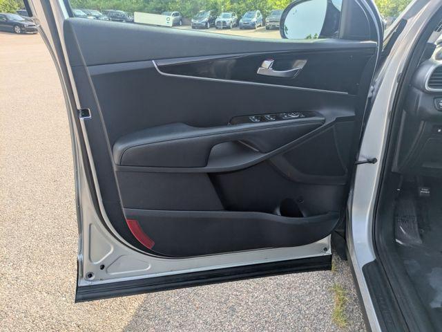 used 2019 Kia Sorento car, priced at $14,747