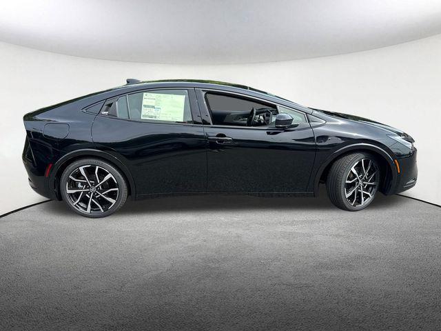 new 2026 Toyota Prius Plug-In Hybrid car, priced at $39,231