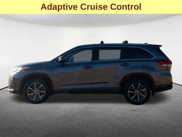 used 2018 Toyota Highlander car, priced at $24,602