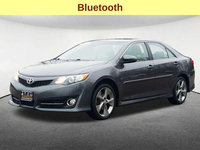 used 2014 Toyota Camry car, priced at $12,747