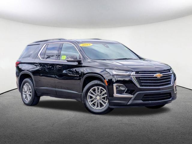 used 2023 Chevrolet Traverse car, priced at $31,992