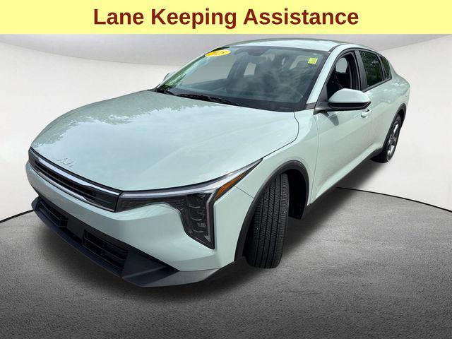 used 2025 Kia K4 car, priced at $21,347